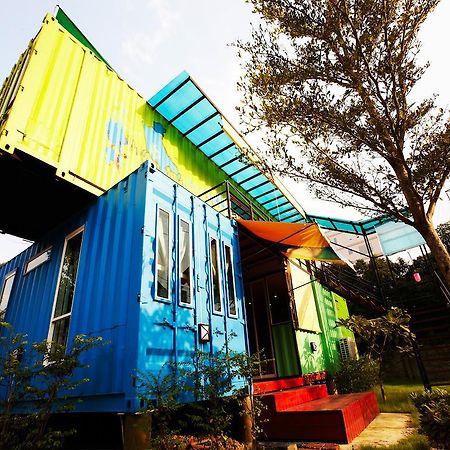Wh Hostel Bangkok Dış mekan fotoğraf