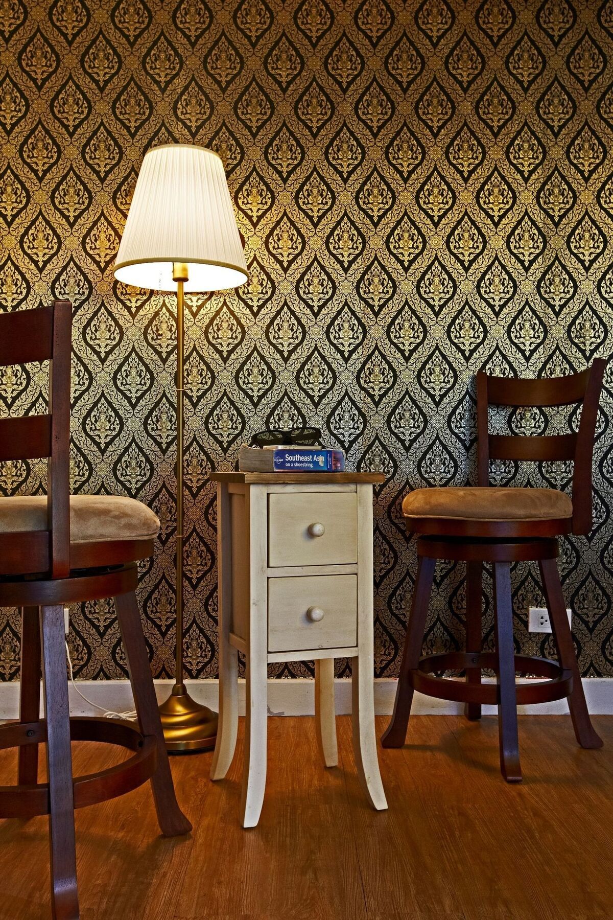Wh Hostel Bangkok Dış mekan fotoğraf