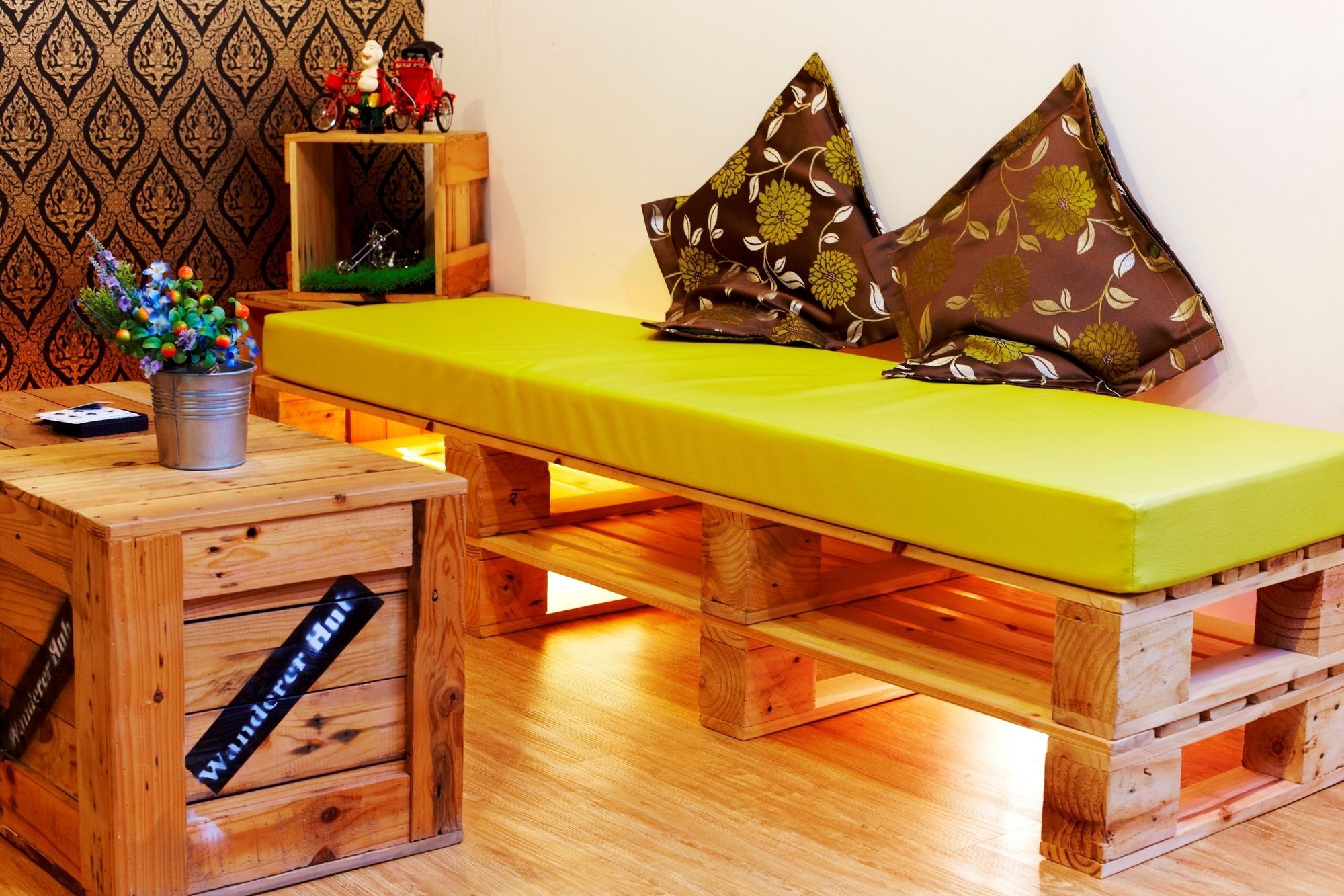 Wh Hostel Bangkok Dış mekan fotoğraf