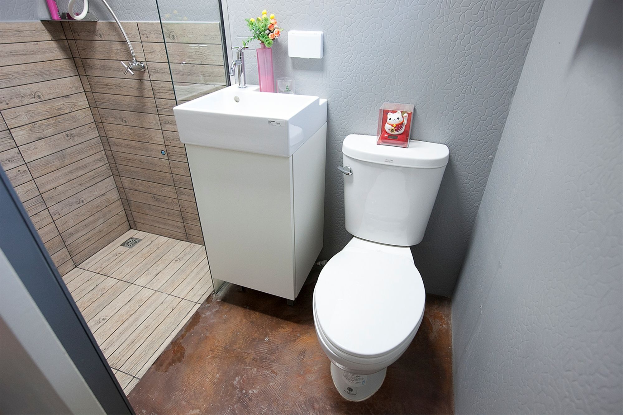 Wh Hostel Bangkok Dış mekan fotoğraf