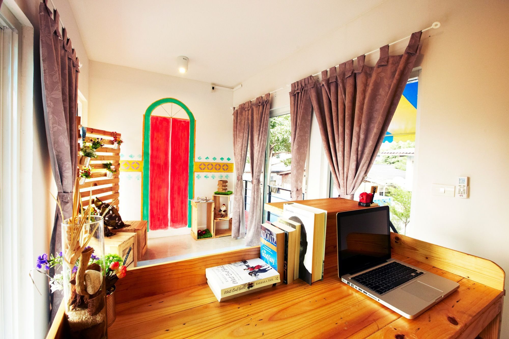 Wh Hostel Bangkok Dış mekan fotoğraf